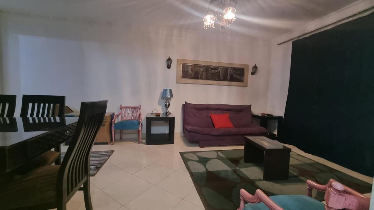 Gardenya Flat Near Tulip 356